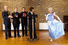 Photographie, Cinderella Wins a Seat In Parliament, Sarah Maple