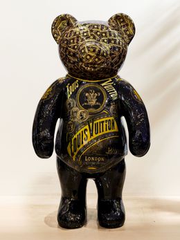 Sculpture, Louis Vuitton Bear XXL, Ghost Art