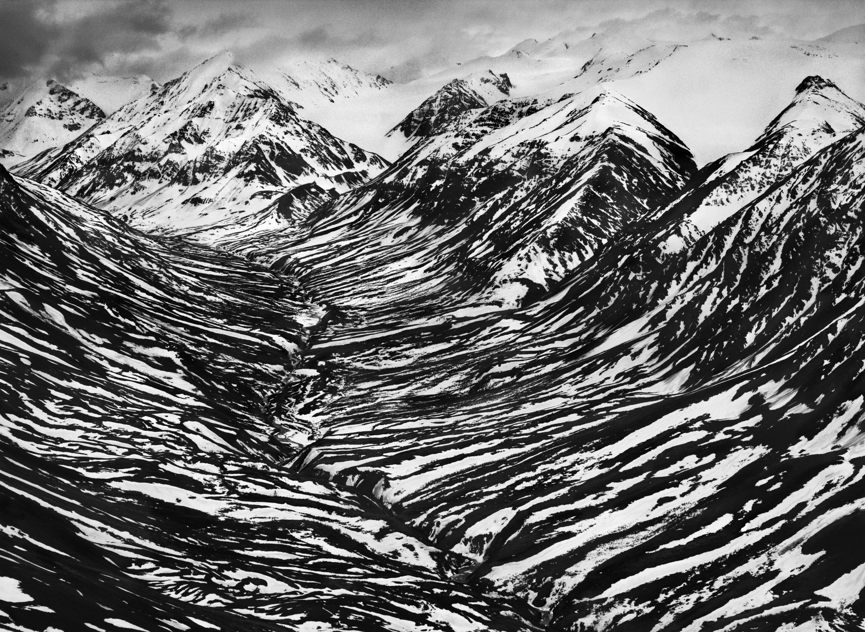 Sebastião Salgado, Bighorn Creek, Canada (S) Sebastião Salgado, Bighorn Creek, Canada (S)