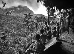 Fotografien, Yanomami Indians, Yanomami Indigenous Territory, State of Amazonas, Brazil (M), Sebastião Salgado