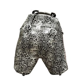 Skulpturen, Valise Serpent, Arson