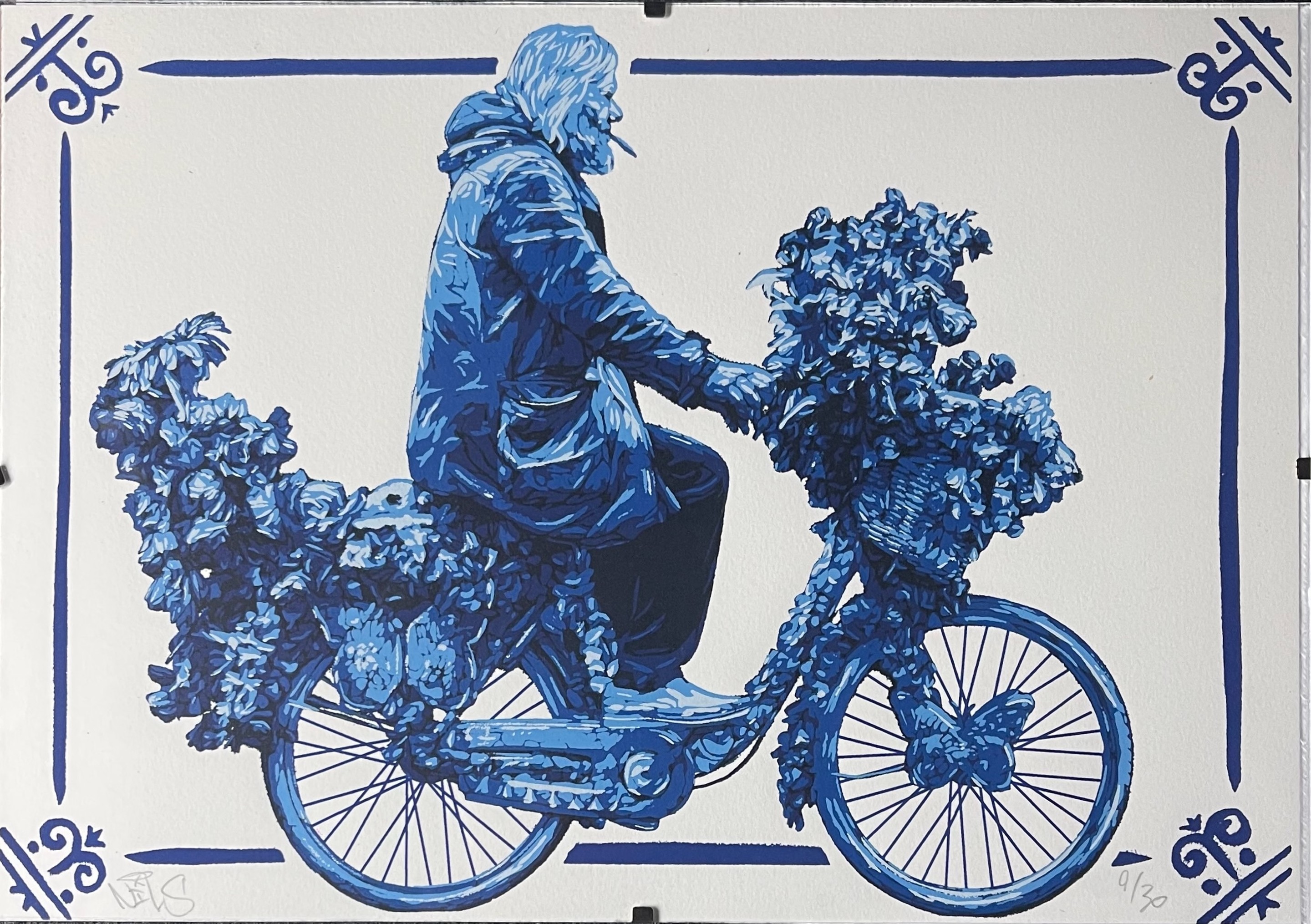 Nils.Rva, Flower Bike Man - Delft 5 colors Limited Edition Nils.Rva, Flower Bike Man - Delft 5 colors Limited Edition