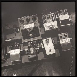 Photography, Dum Dum Girl’s pedals, Renaud Monfourny
