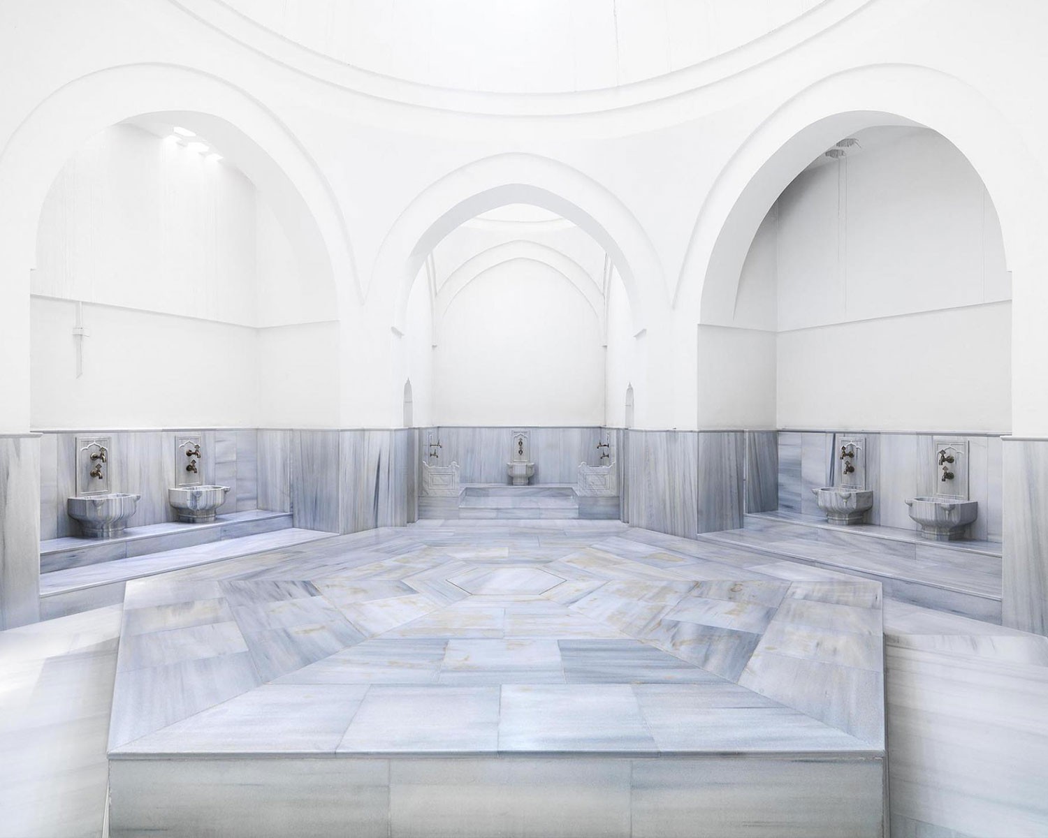 Massimo Listri, Hamam Kilic Ali Pasa, Istanbul, Turkey Massimo Listri, Hamam Kilic Ali Pasa, Istanbul, Turkey
