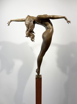 Sculpture, T For Trust, Marc De Corte