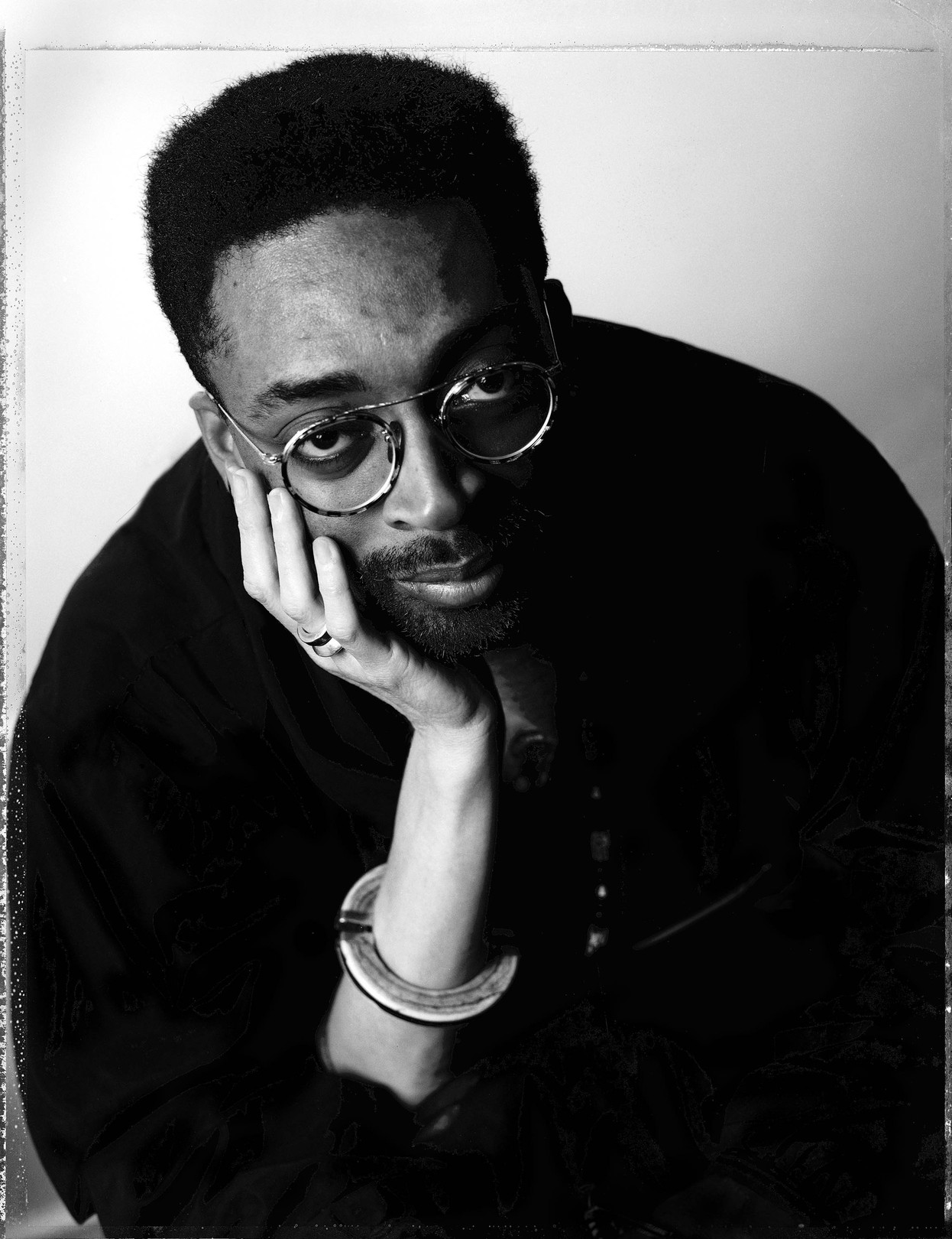 Arnaud Baumann, Spike Lee with a white hand Arnaud Baumann, Spike Lee with a white hand