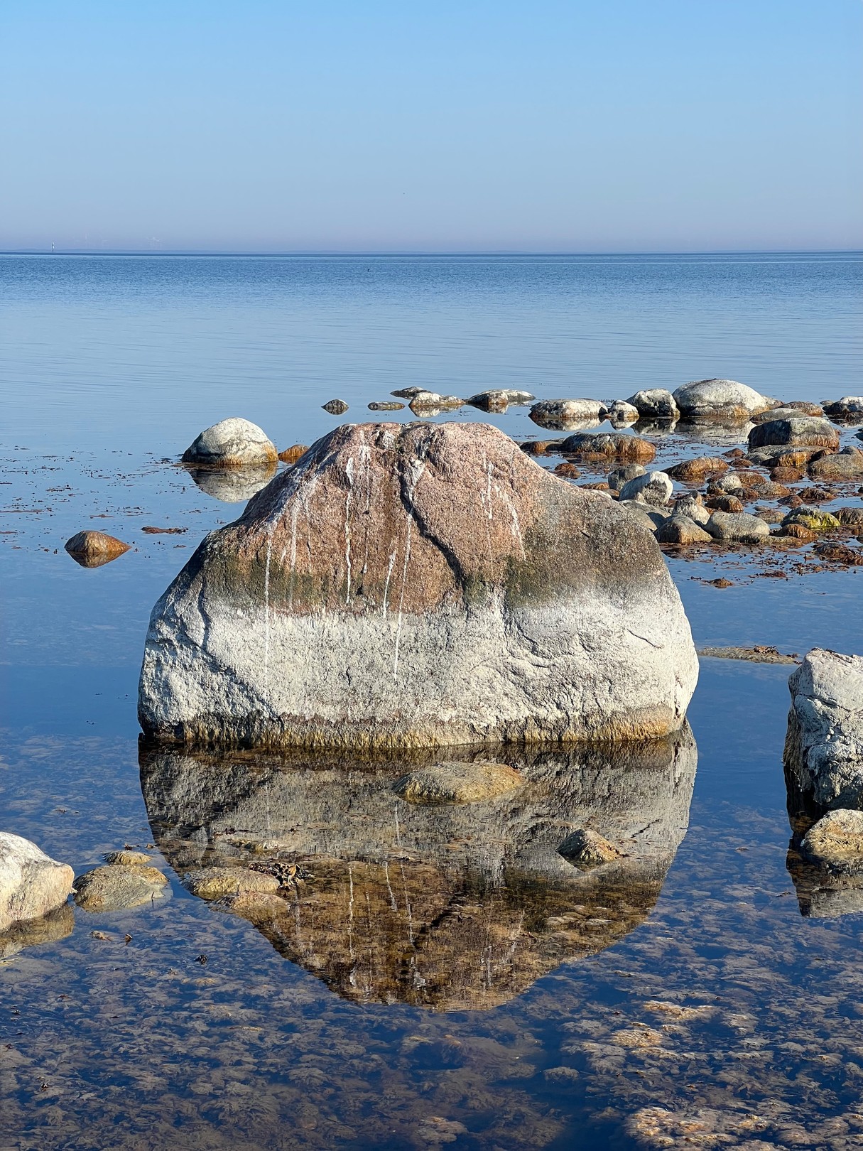 Mikaela Olovsson, Mirror stone Mikaela Olovsson, Mirror stone
