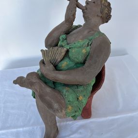 Sculpture, Les fumeuses de La Havane en discussion Anna assise dans le fauteuil rouge, Brigitte De Cesco