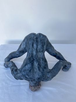 Sculpture, Le triangle prasita pradottanasana, Brigitte De Cesco