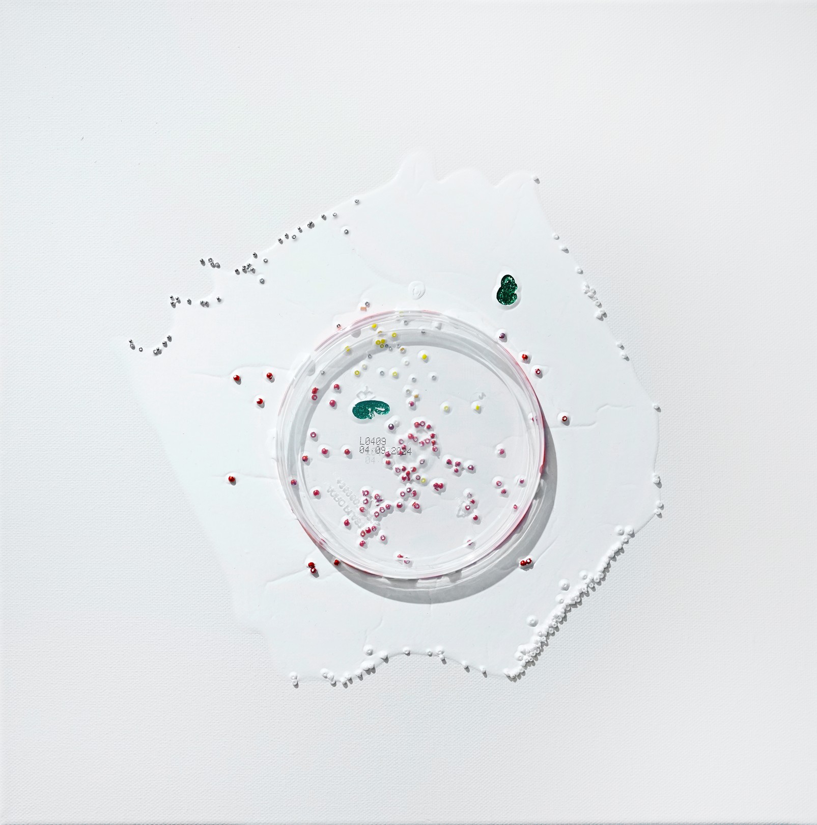 Sasho Stoitzov, Scattered Beads 4 Sasho Stoitzov, Scattered Beads 4