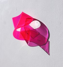 Sculpture, Neonroter Kringel V, Selçuk Dizlek