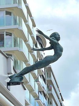 Sculpture, Higher Expectations II, Marc De Corte