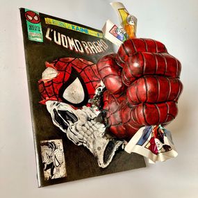 Sculpture, Get Out Spiderman skeleton, Popik