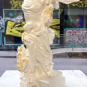 Sculpture, La Victoire de Samothrace, Les Frères Guinet