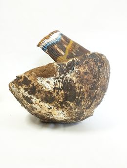 Sculpture, Impacto de agua en planeta seco [Impact of water on dry planet], Eva Gomore
