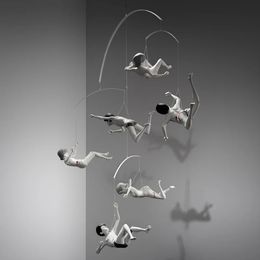 Sculpture, Catch me when i fall, Coarse
