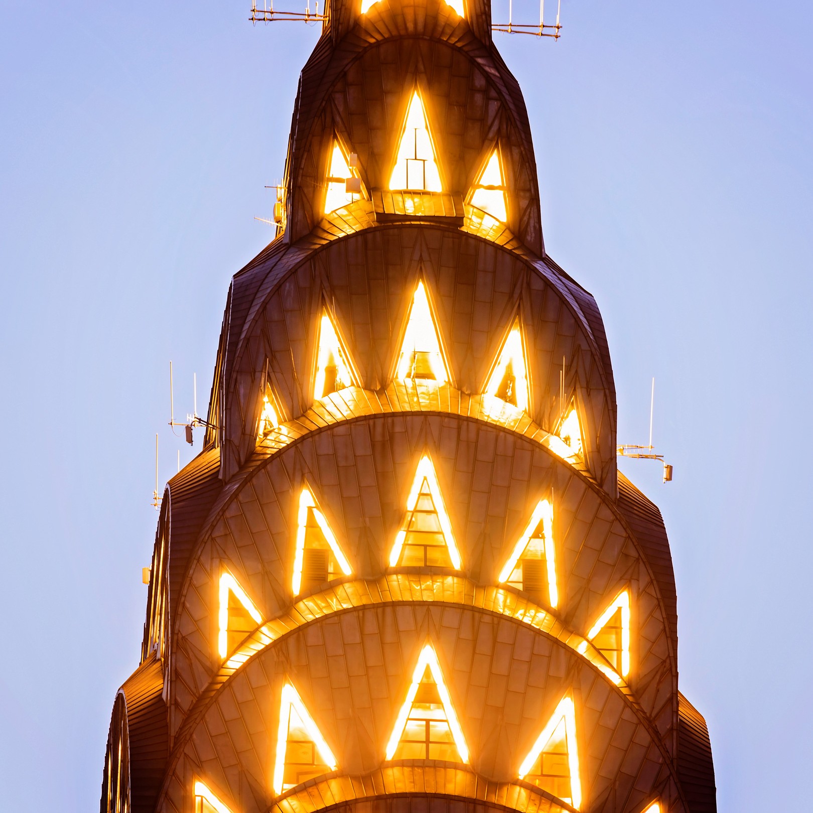 Beyti Barbaros, Chrysler Building shining at night Beyti Barbaros, Chrysler Building shining at night