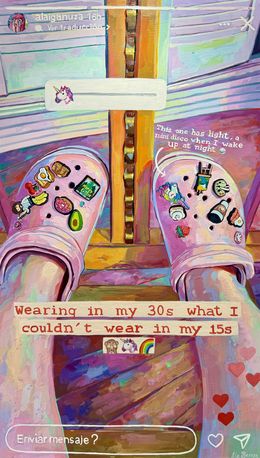 Peinture, Wearing Crocs on Instagram, Alai Ganuza