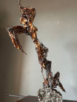 Sculpture, I am your Sun, you are my Earth, Vasyl Demkiv