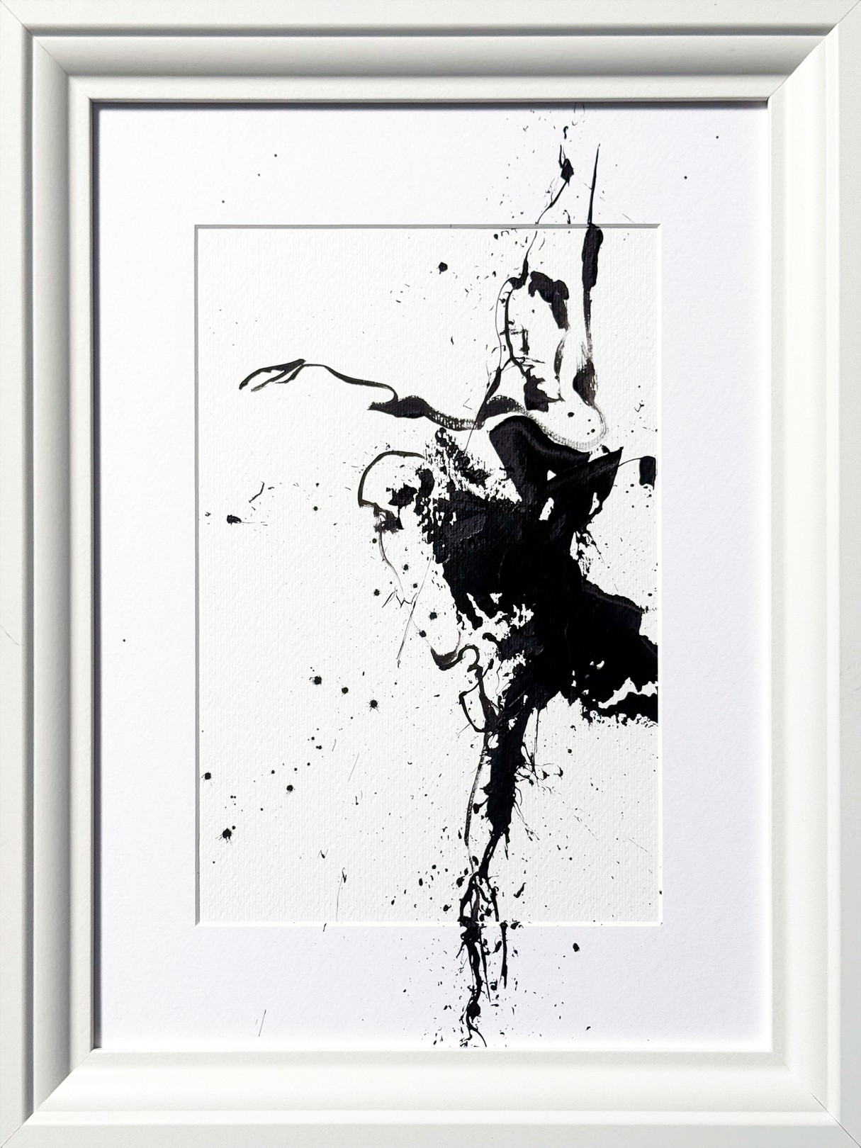Mario Henrique, Ballerina no. 13, Series XXV Mario Henrique, Ballerina no. 13, Series XXV