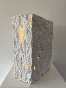 Sculpture, Brick of the wall, Florence Vial