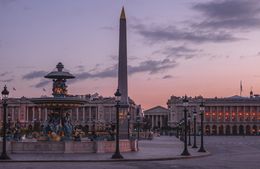 Photography, Réveil ensoleillé sur la Place de la Concorde, Théo Castillon