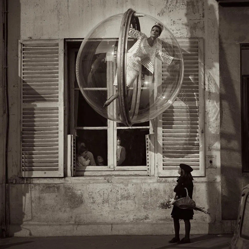 Melvin Sokolsky, Flower Girl Faces - Paris Harper's Bazaar Melvin Sokolsky, Flower Girl Faces - Paris Harper's Bazaar