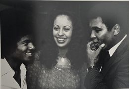 Photographie, Michael Jackson and Muhammad Ali and wife, Veronica Parker Ali, Ron Galella