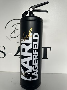 Sculpture, Karl Lagerfeld fire extinguishe, DS-4RT