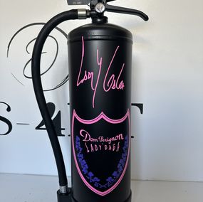 Skulpturen, Dom Perignon, Lady gaga, fire extinguishe, DS-4RT