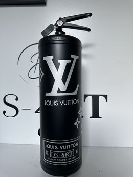 Sculpture, Louis Vuitton fire extinguishe, DS-4RT