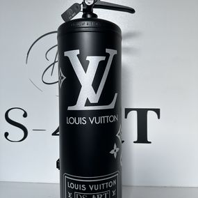 Skulpturen, Louis Vuitton fire extinguishe, DS-4RT