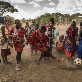 Photography, Masaï football, Parc national d'Amboseli, Kenya, Frédéric Noy