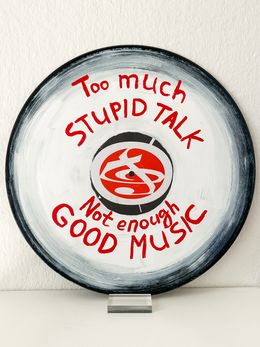 Skulpturen, Too Much Stupid Talk, Not Enough Good Music, Kristina Mallen