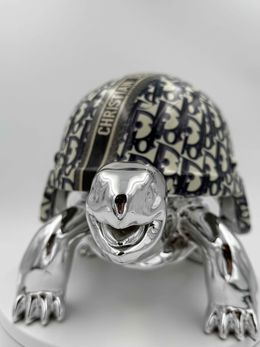 Sculpture, Tortue Dior monogramme, Naor