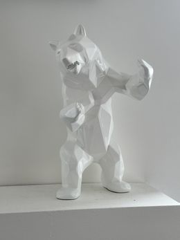 Sculpture, Standing bear, Richard Orlinski