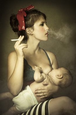 Photographie, Smoking mum II, Mathilde Oscar