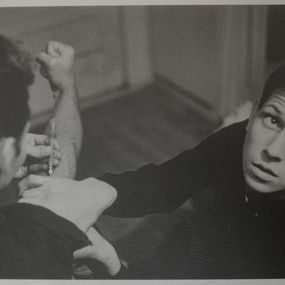 Fotografien, 21. Billy Mann holding Timmy Tarr's arm (from Tulsa), 1968 - 1971., Larry Clark