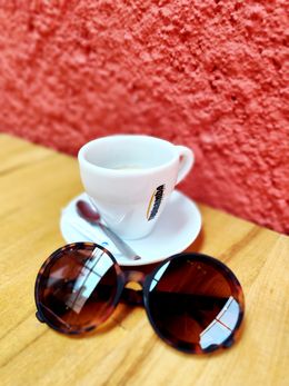 Photographie, Espresso and sunglasses, Natalya Mougenot