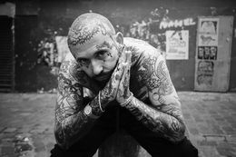 Fotografien, JJ Peters - Deez Nuts (M), Brice Gelot