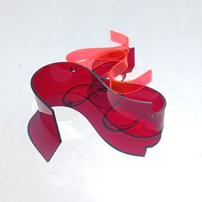 Sculpture, Kringel Bordeaux / Neonpink, Selçuk Dizlek