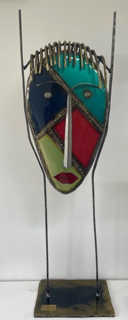 Sculpture, Visage polychrome, Gil.S