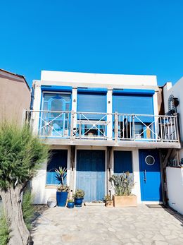 Photography, Blue house, Natalya Mougenot
