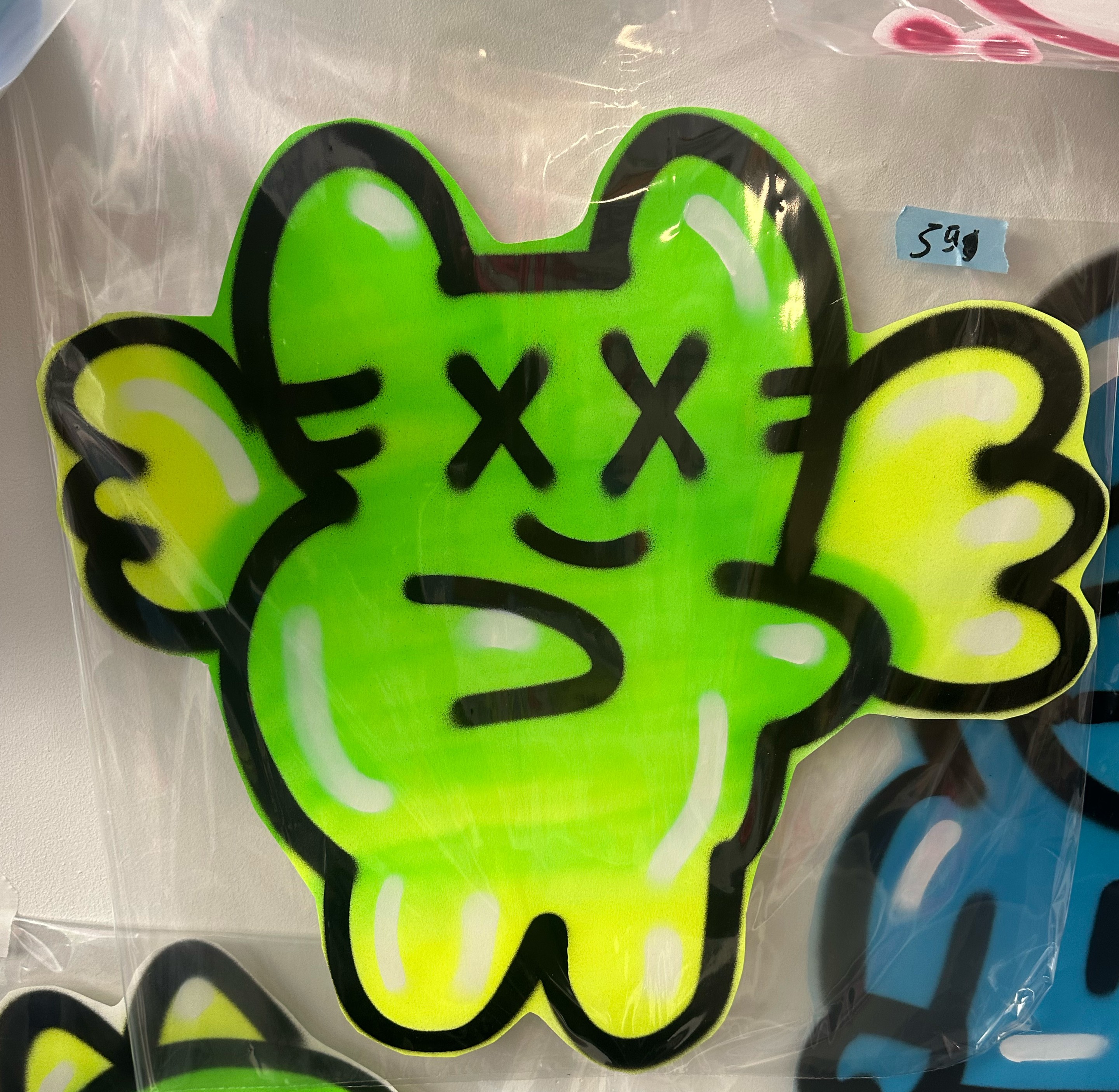 Chanoir, Cha ange vert d'eau - graffiti sur papier prêt à coller Chanoir, Cha ange vert d'eau - graffiti sur papier prêt à coller
