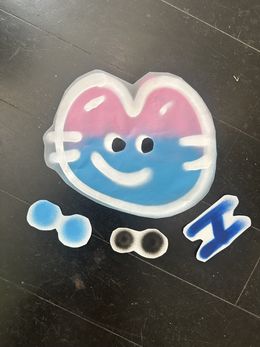 Dessin, Graffiti sur papier prêt à coller - tête de petit Cha bleu/rose, Chanoir