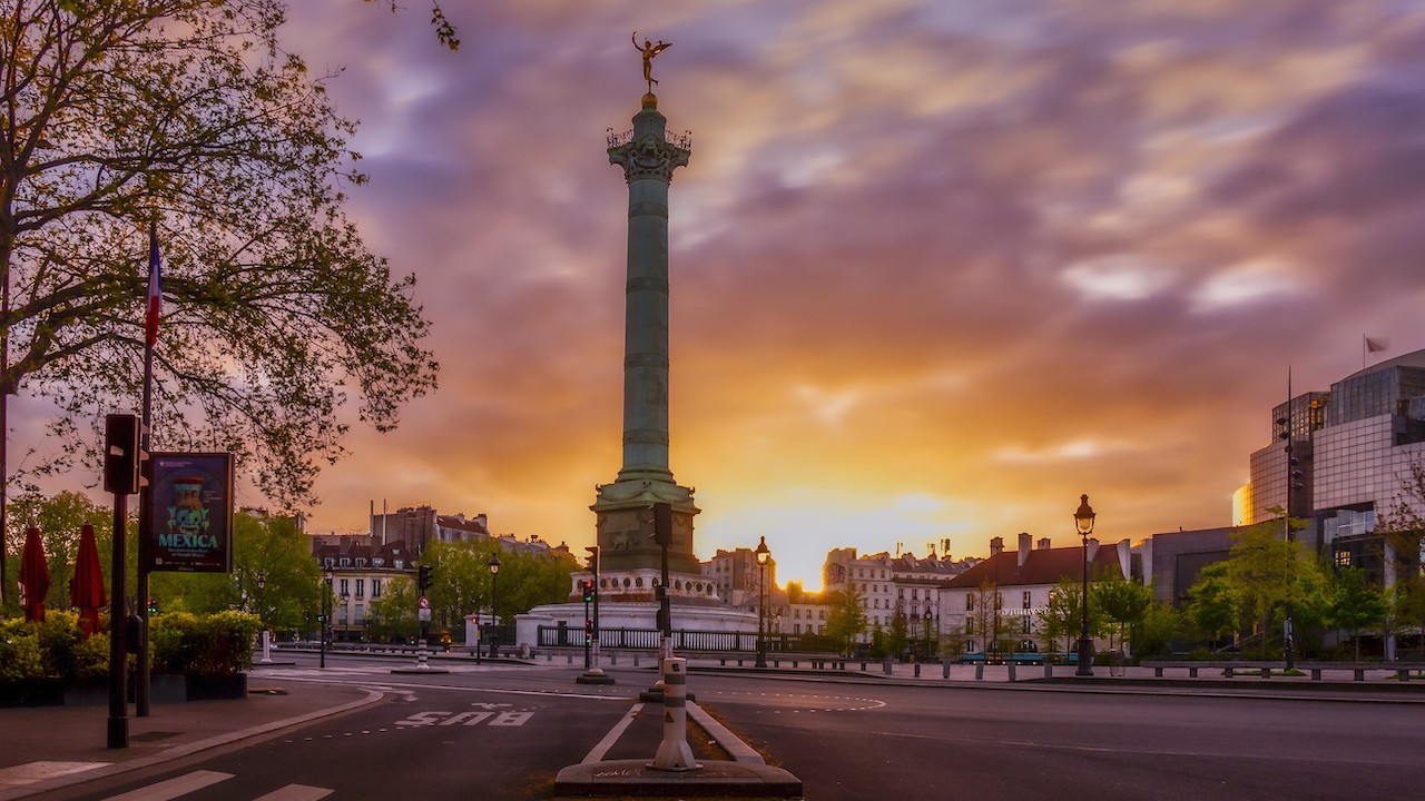 Théo Castillon, Bastille en Feu (Lever de soleil) Théo Castillon, Bastille en Feu (Lever de soleil)