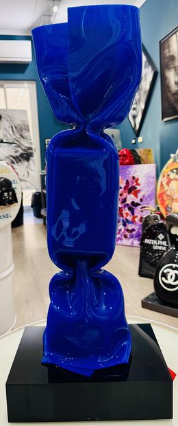 Skulpturen, Wrapping Bonbon Bleu, Laurence Jenkell