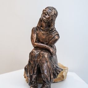 Sculpture, Assise au soleil, Carol On the roof