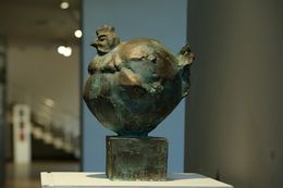 Sculpture, Empress of the Yard, Gegham Begjanyan