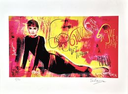 Édition, White Dove (Audrey Hepburn), Pellarose